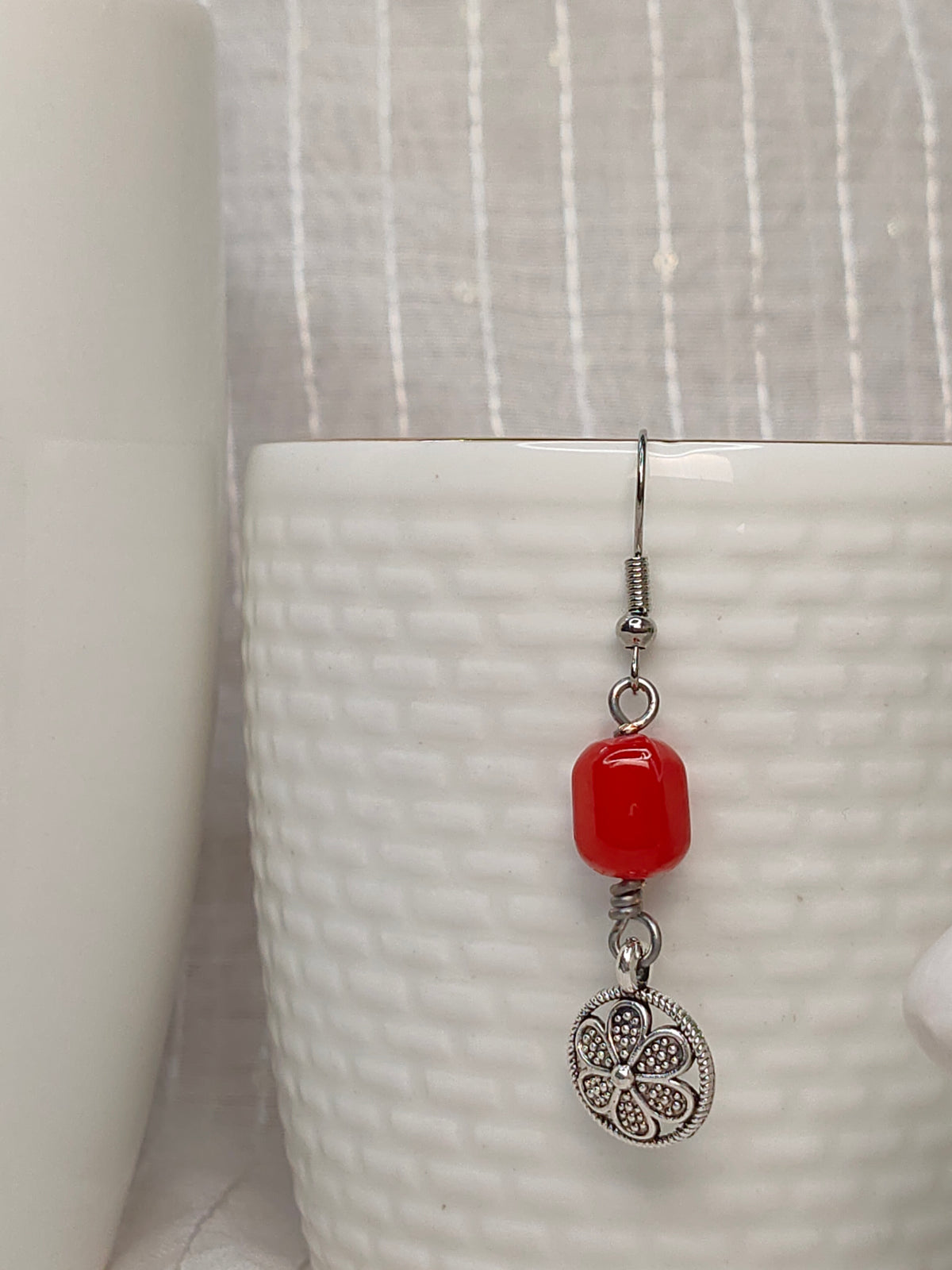 Chic Scarlet Earrings